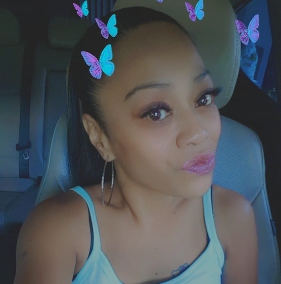 Meet your Posher, J - Picture 1 of 1